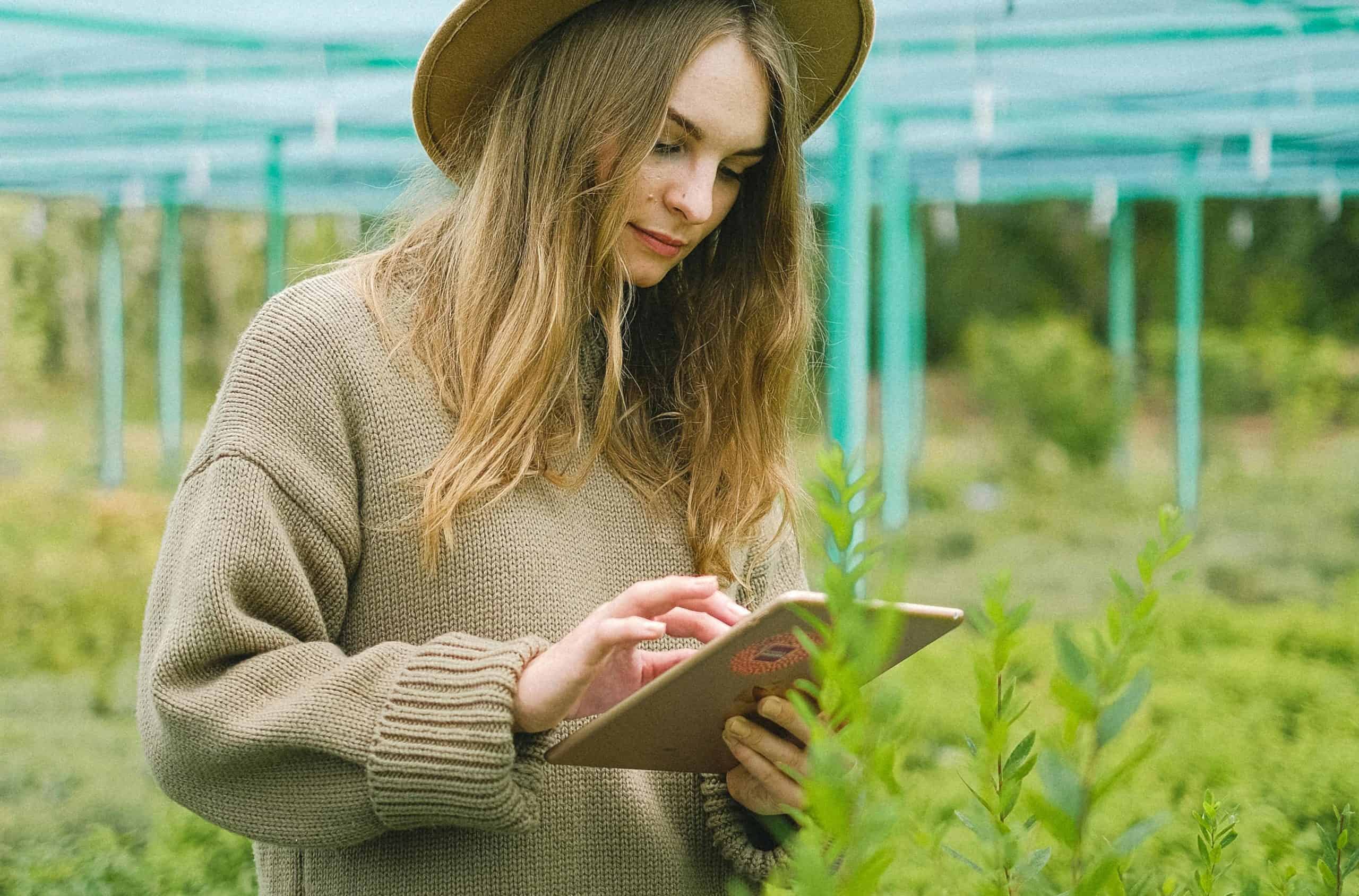 Bringing Farming into the Future: The Case For Digital Transformation In Agriculture it support for agriculture